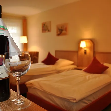 Hotel Schützenhof 3*